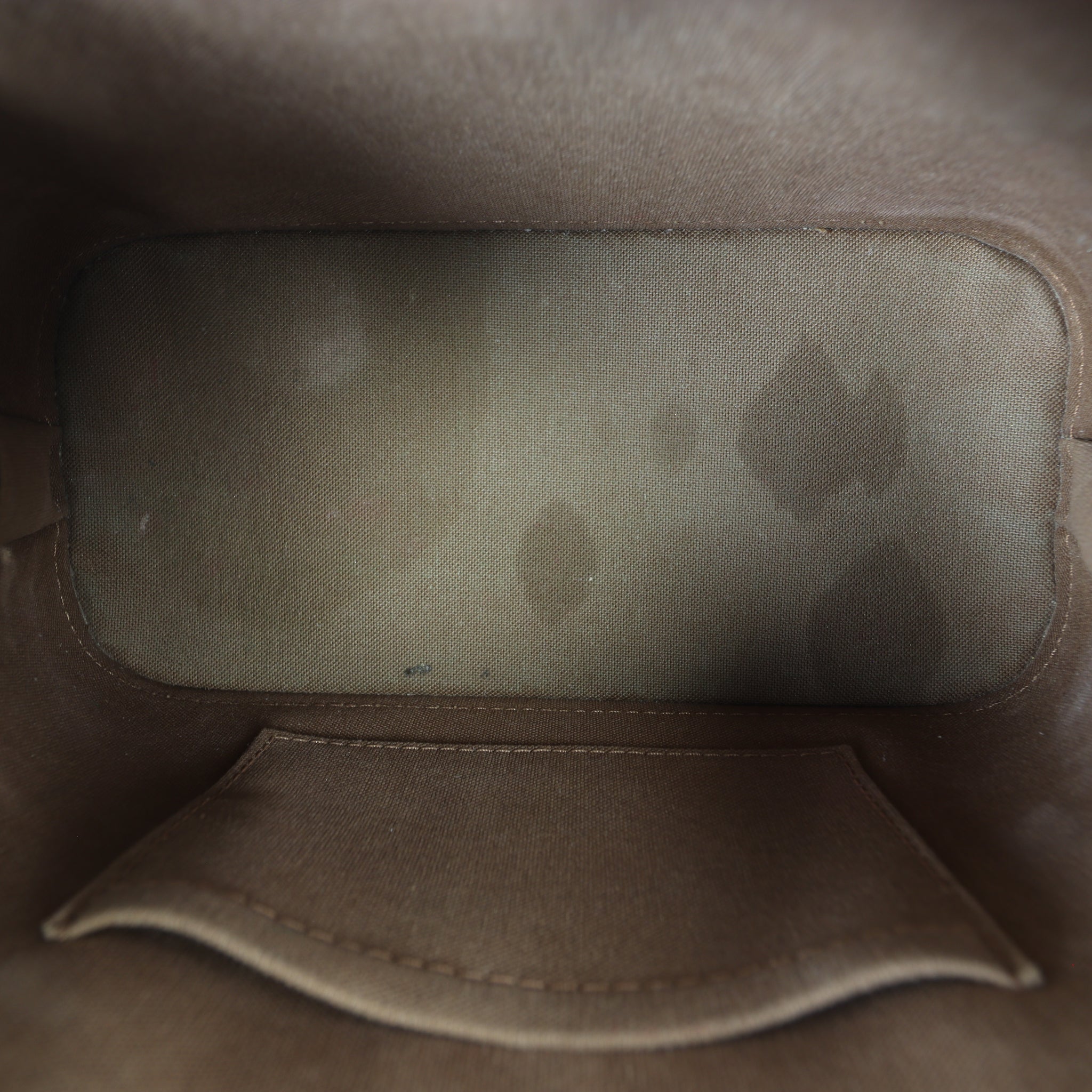 Louis Vuitton Alma BB Monogram
