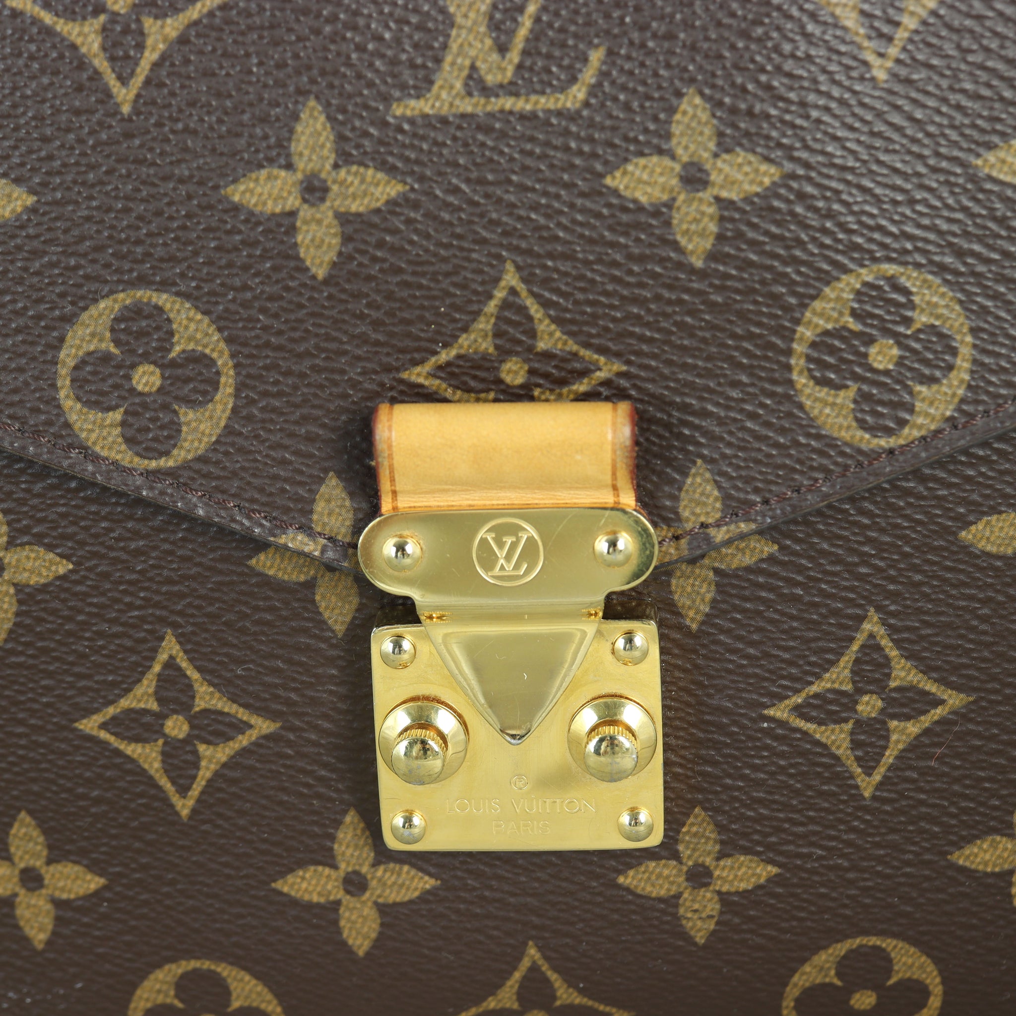 Louis Vuitton Pochette Metis Monogram