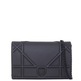 Dior Diorama Wallet on Chain