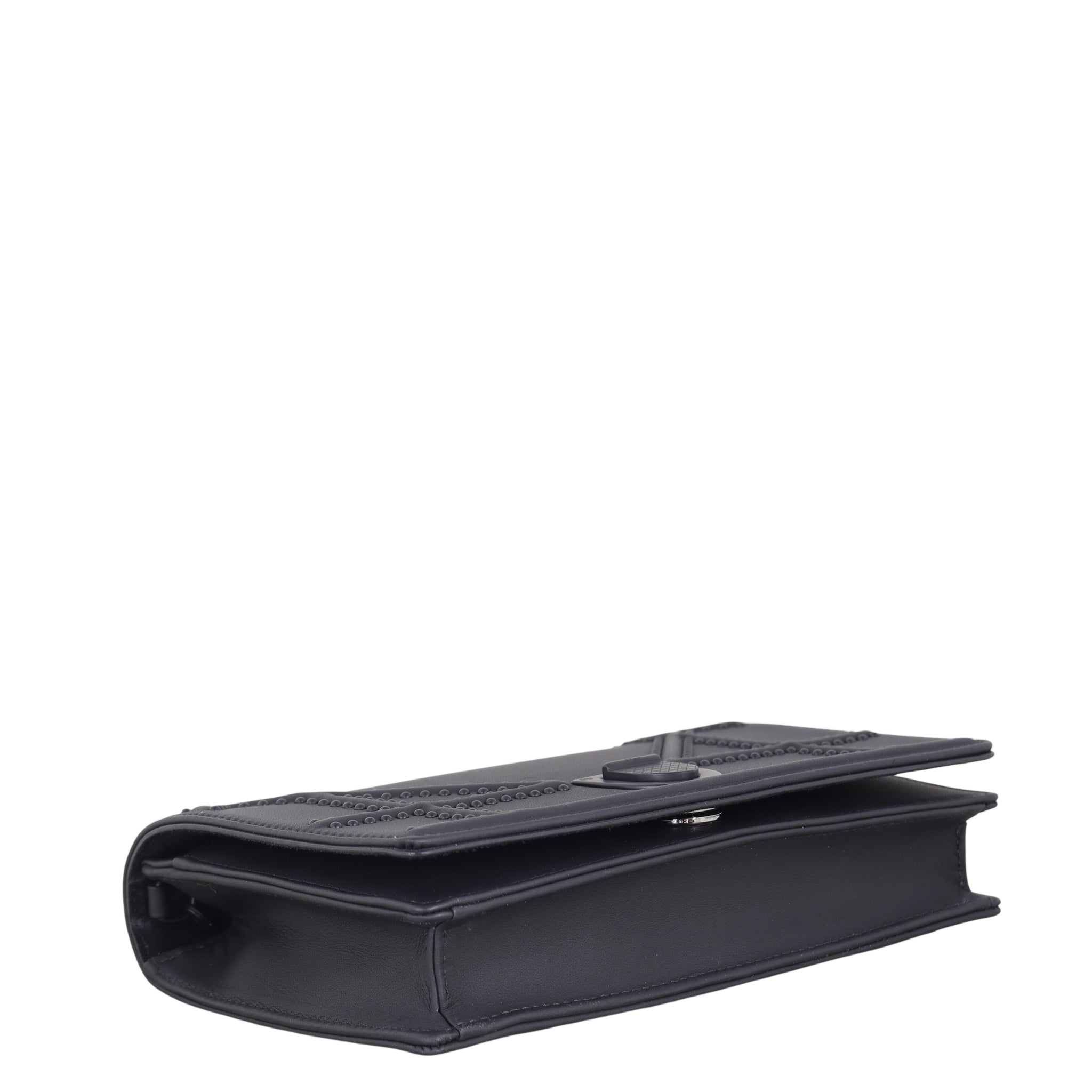 Dior Diorama Wallet on Chain