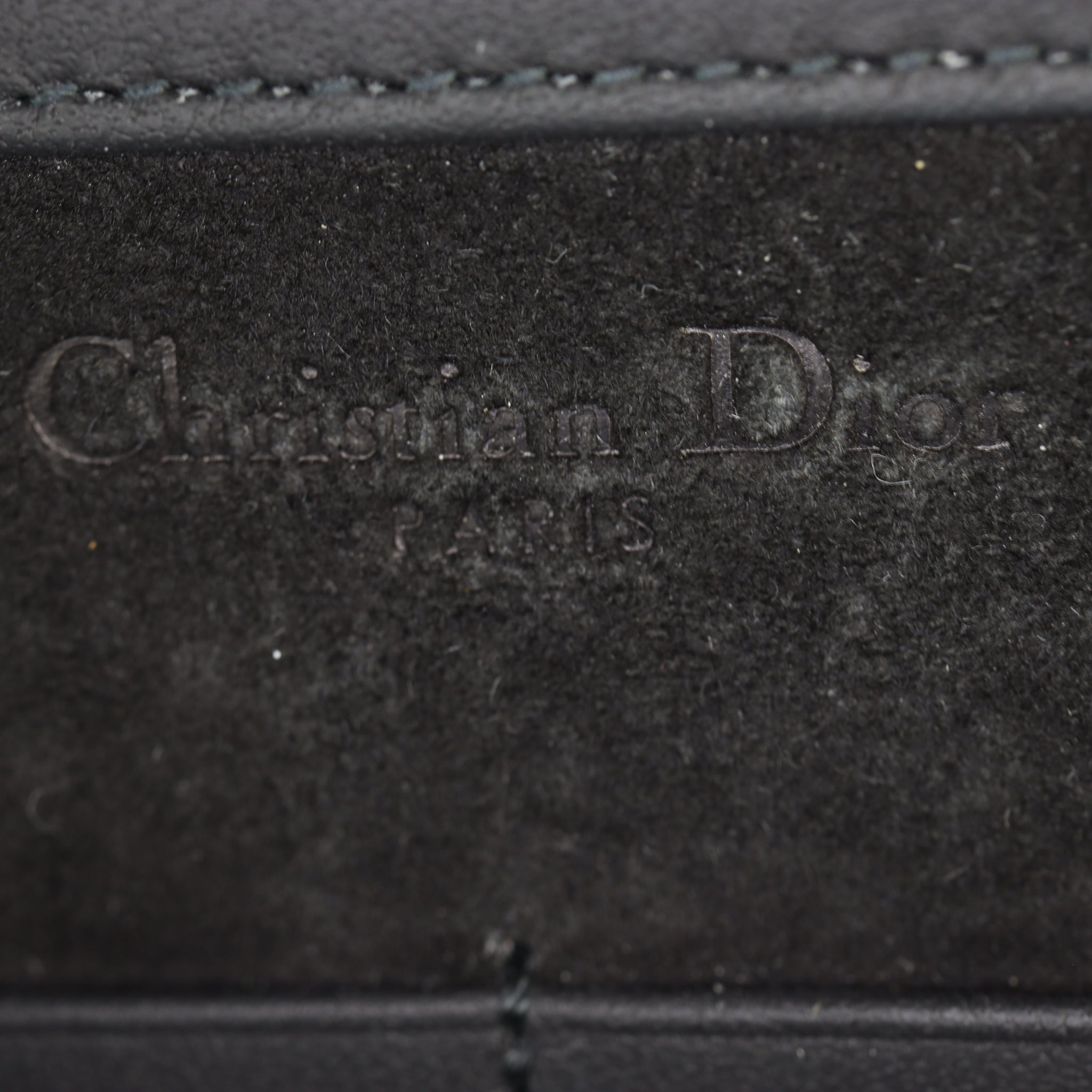 Dior Diorama Wallet on Chain
