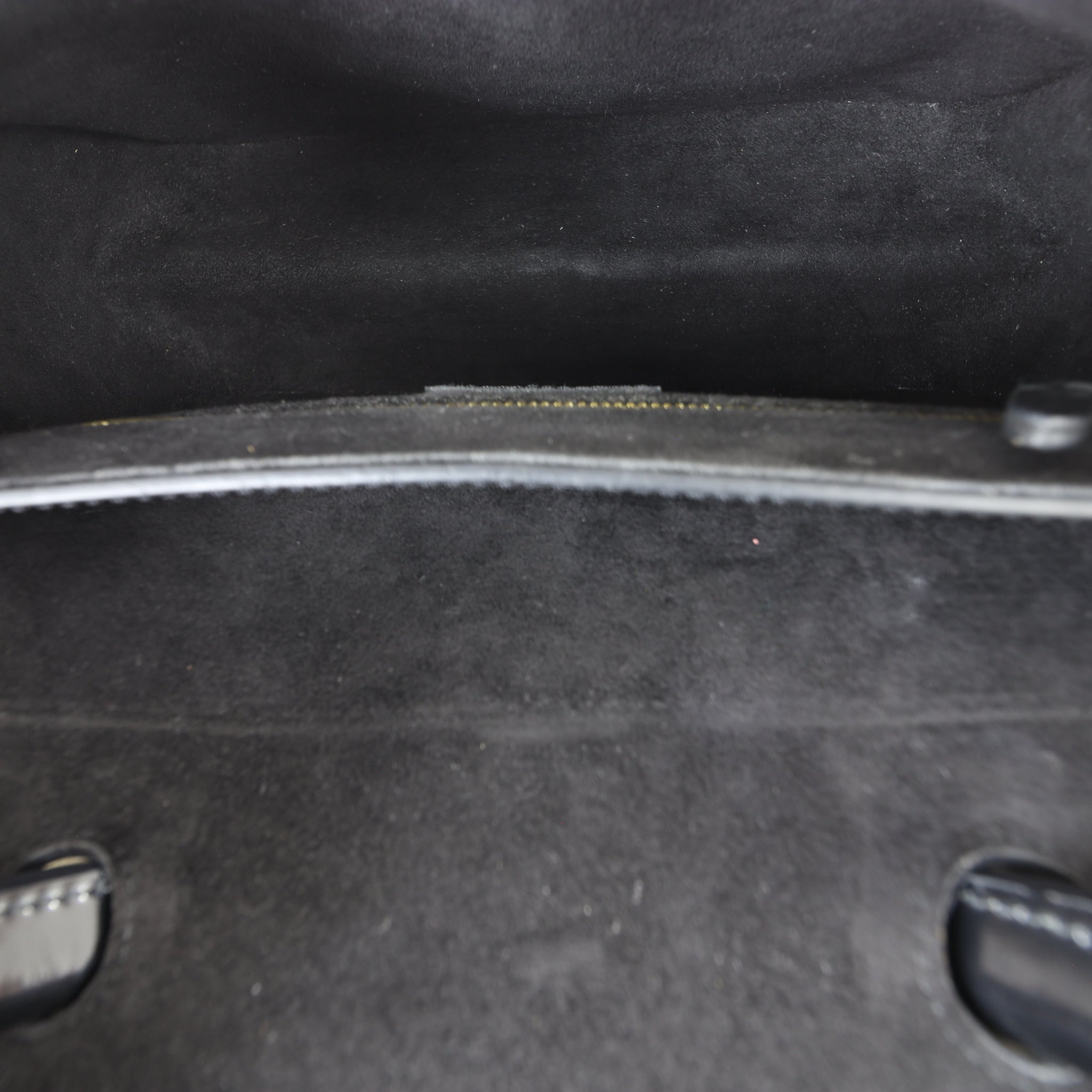 Louis Vuitton Chain It Bag Epi