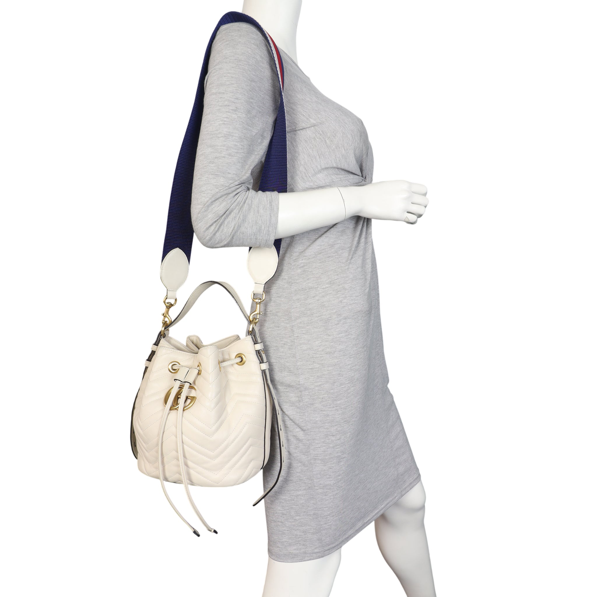 Gucci GG Marmont Matelasse Bucket Bag