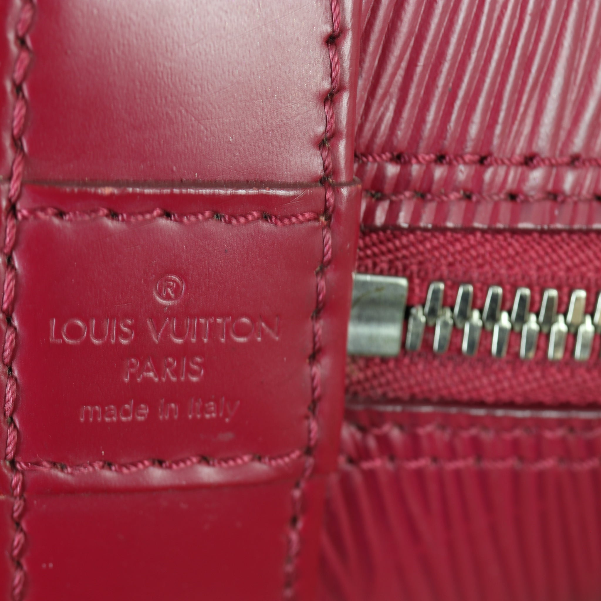 Louis Vuitton Alma BB Epi