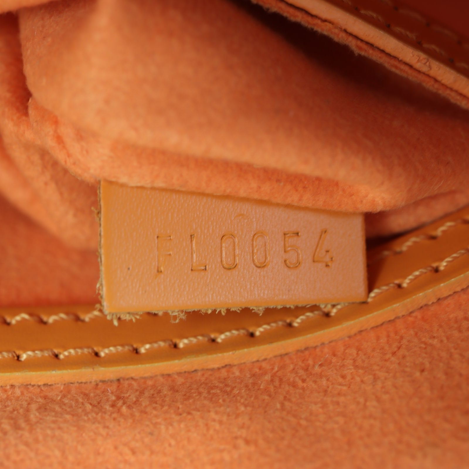 Louis Vuitton Alma PM Epi