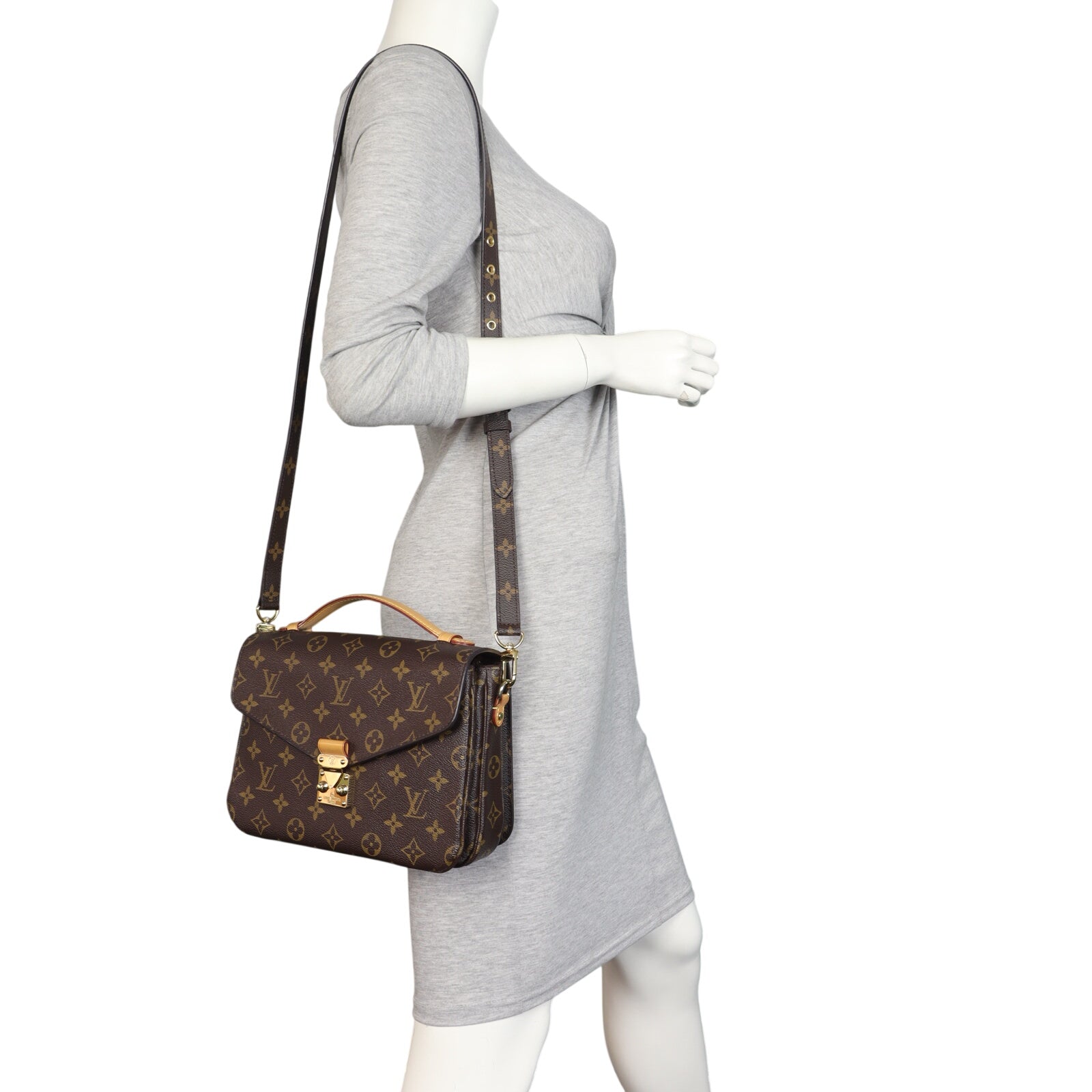 Louis Vuitton Pochette Metis Monogram