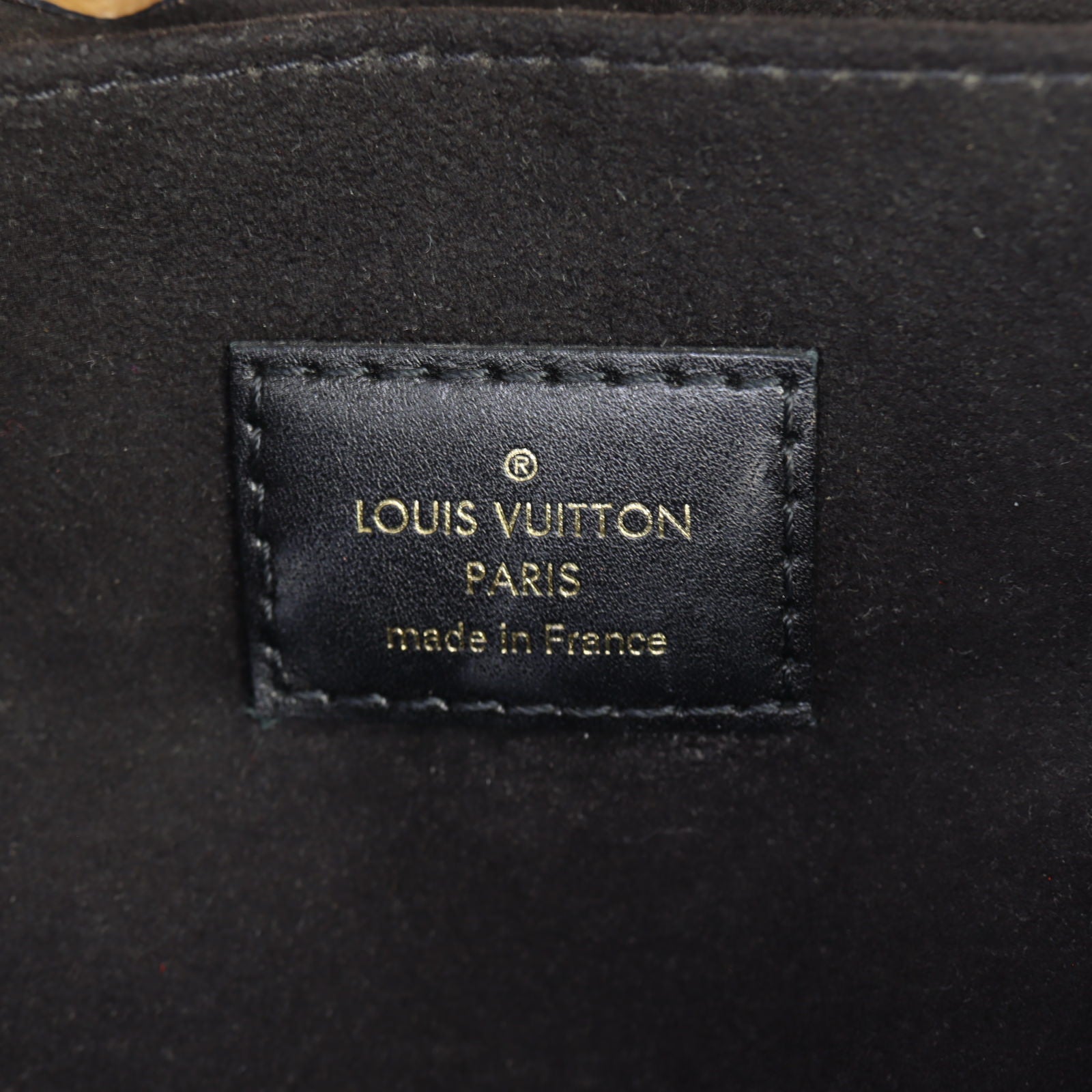 Louis Vuitton Pochette Metis Monogram Reverse