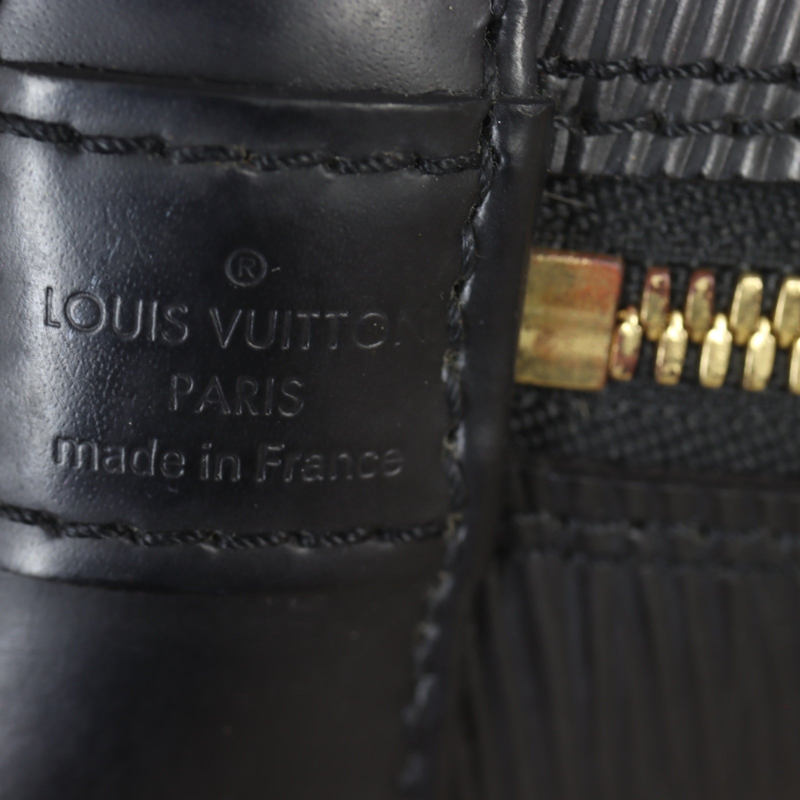 Louis Vuitton Alma BB Epi Love Lock