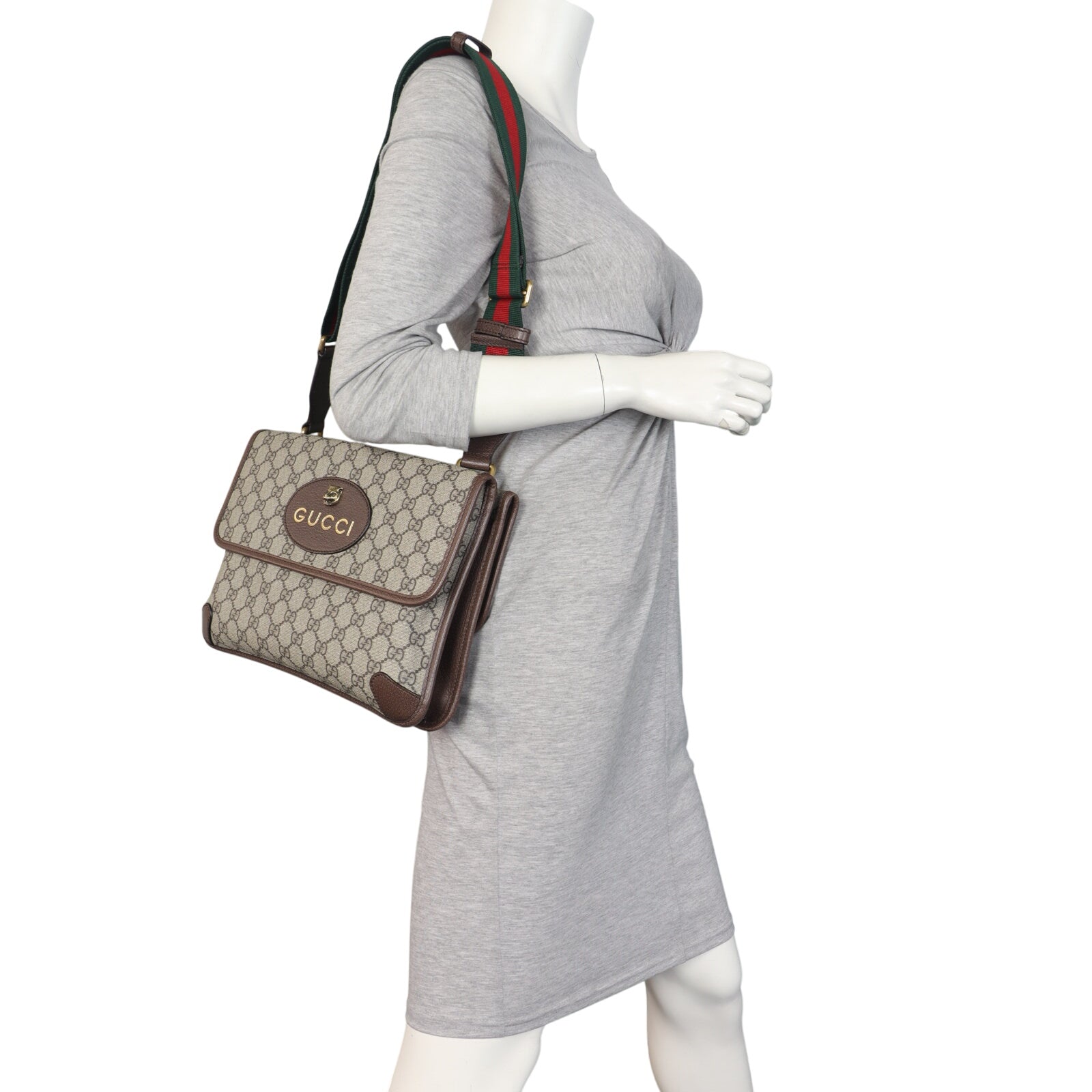 Gucci Neo Vintage GG Supreme Messenger Bag