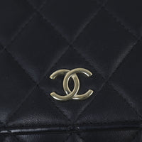 Chanel Pearl Wallet on Chain