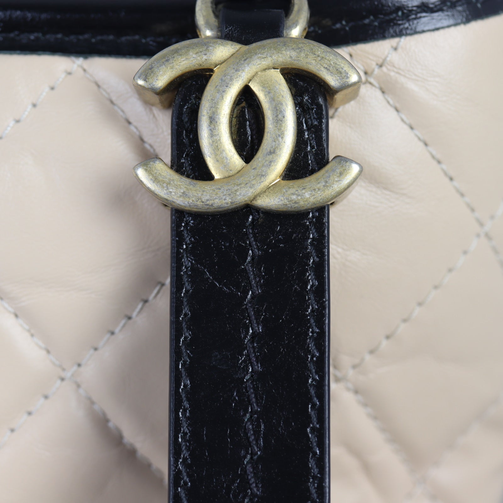 Chanel Gabrielle Hobo Medium