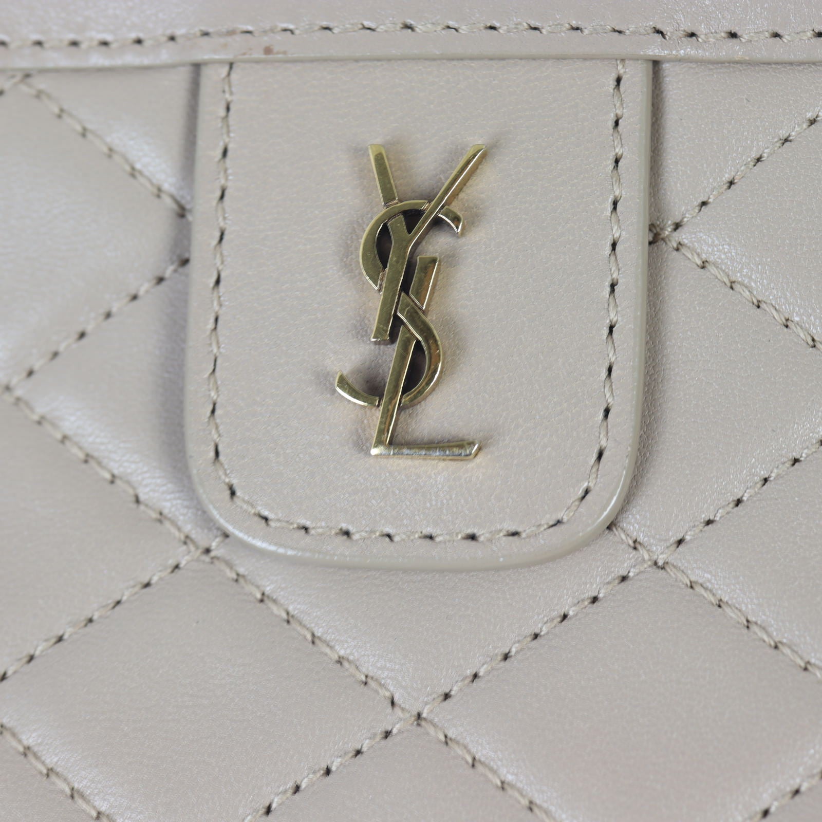 Saint Laurent Victoire Clutch Baby