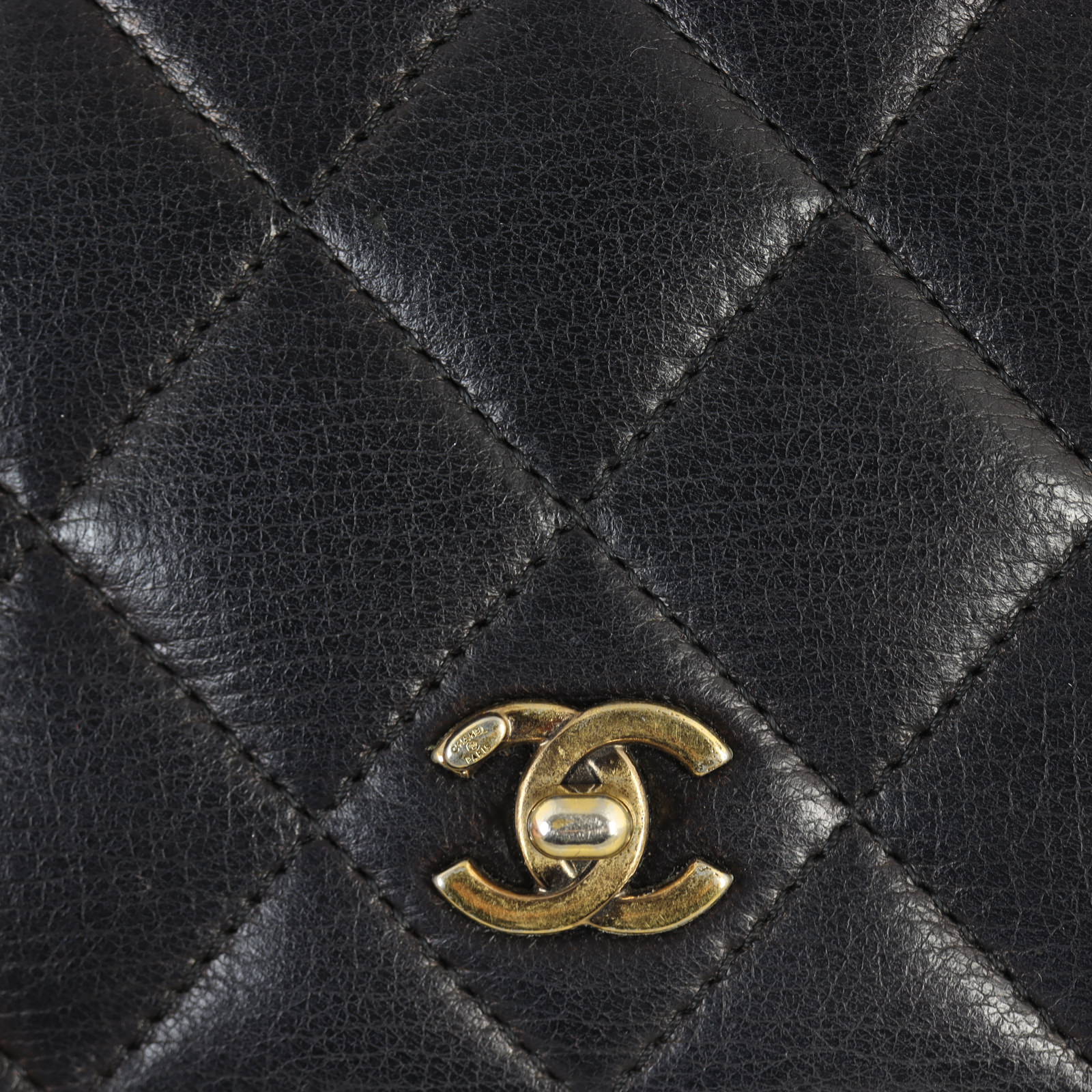 Chanel Classic CC Yen Wallet