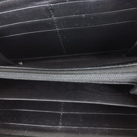 Gucci GG Marmont Matelasse Zip Wallet