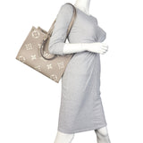 Louis Vuitton OnTheGo MM Monogram Empreinte Giant Bicolour