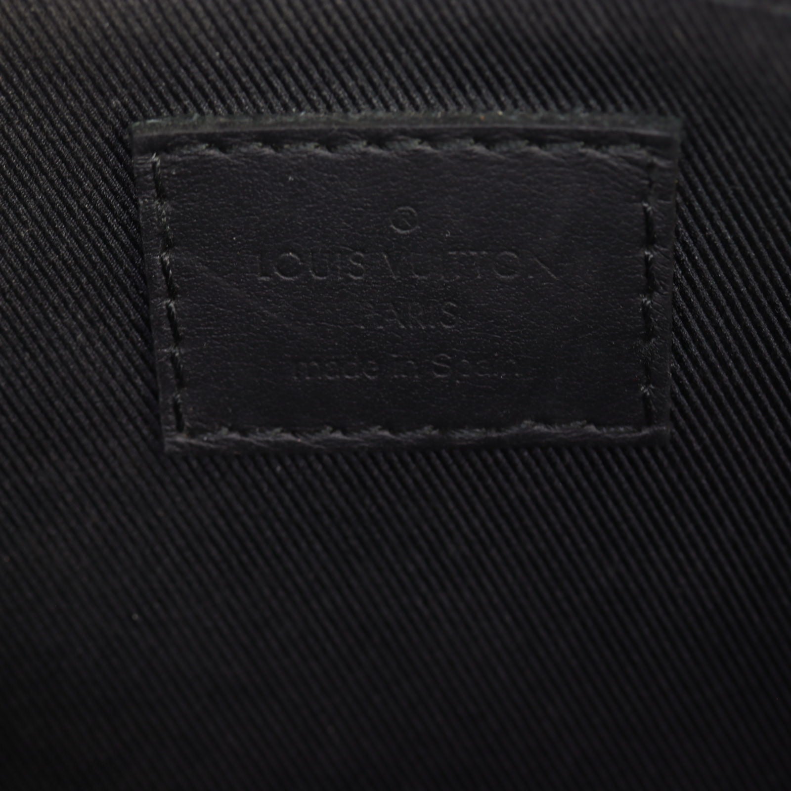 Louis Vuitton S Lock Sling Monogram Taurillon