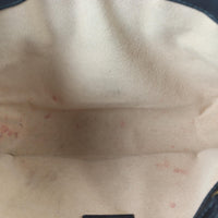 Gucci GG Marmont Matelasse Medium Shoulder Bag