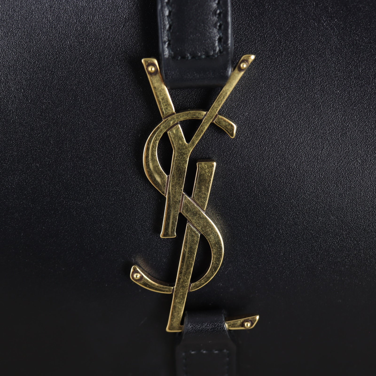 Saint Laurent Le 5 a 7 Hobo