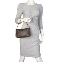 Louis Vuitton Pochette Accessoires Monogram