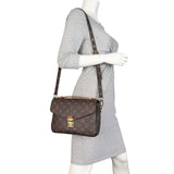 Louis Vuitton Pochette Metis Monogram