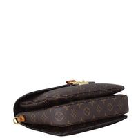 Louis Vuitton Pochette Metis Monogram