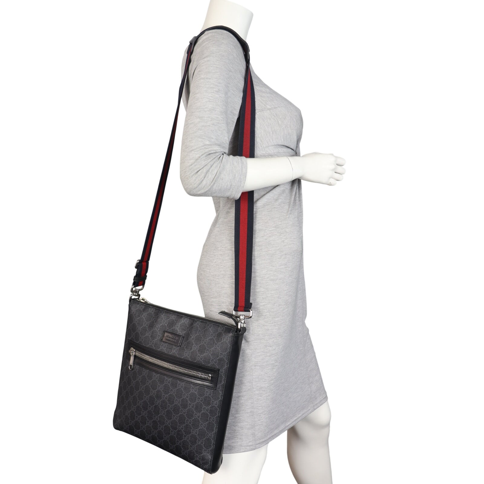 Gucci GG Supreme Messenger Bag