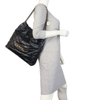 Chanel 22 Hobo Medium