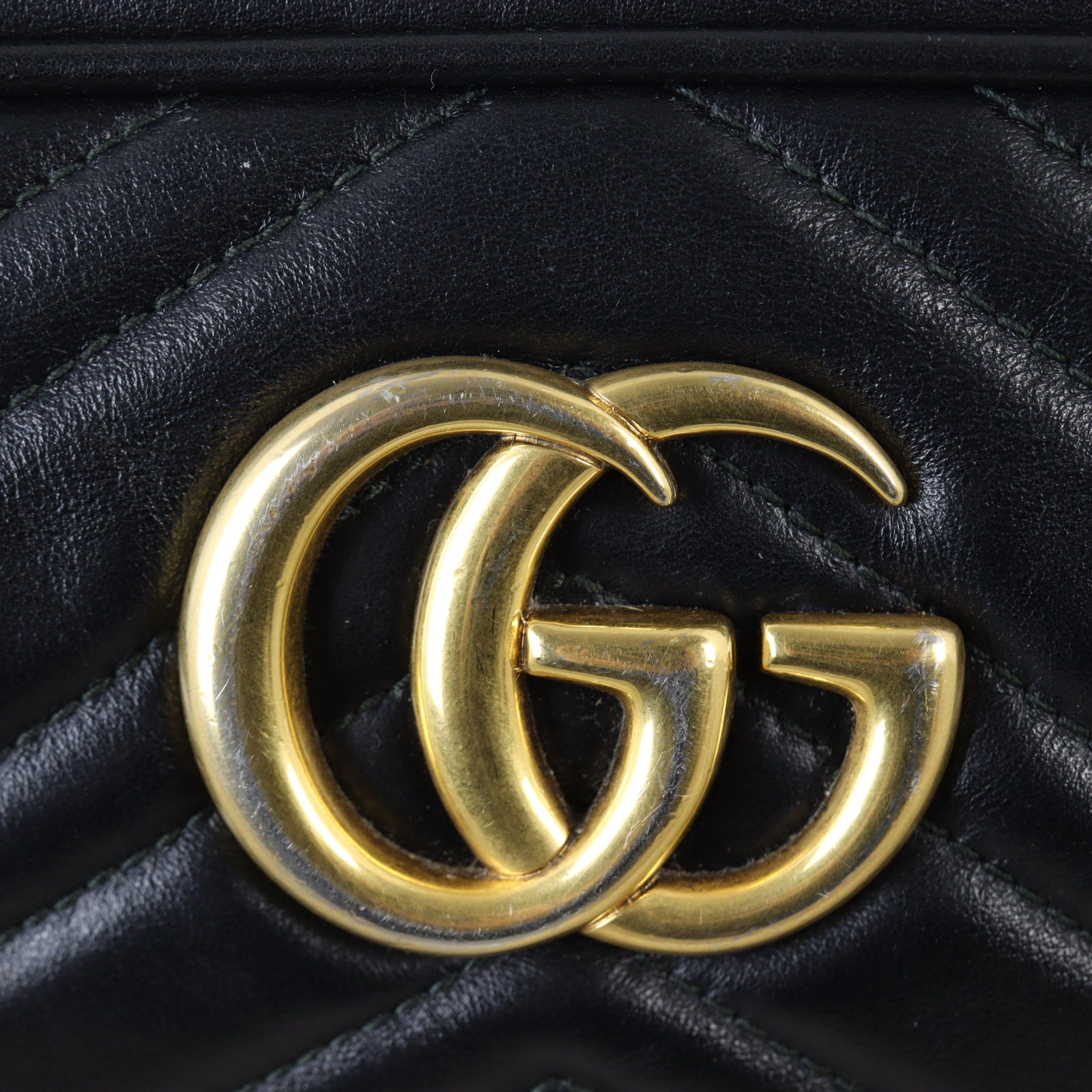 Gucci GG Marmont Small Camera Bag