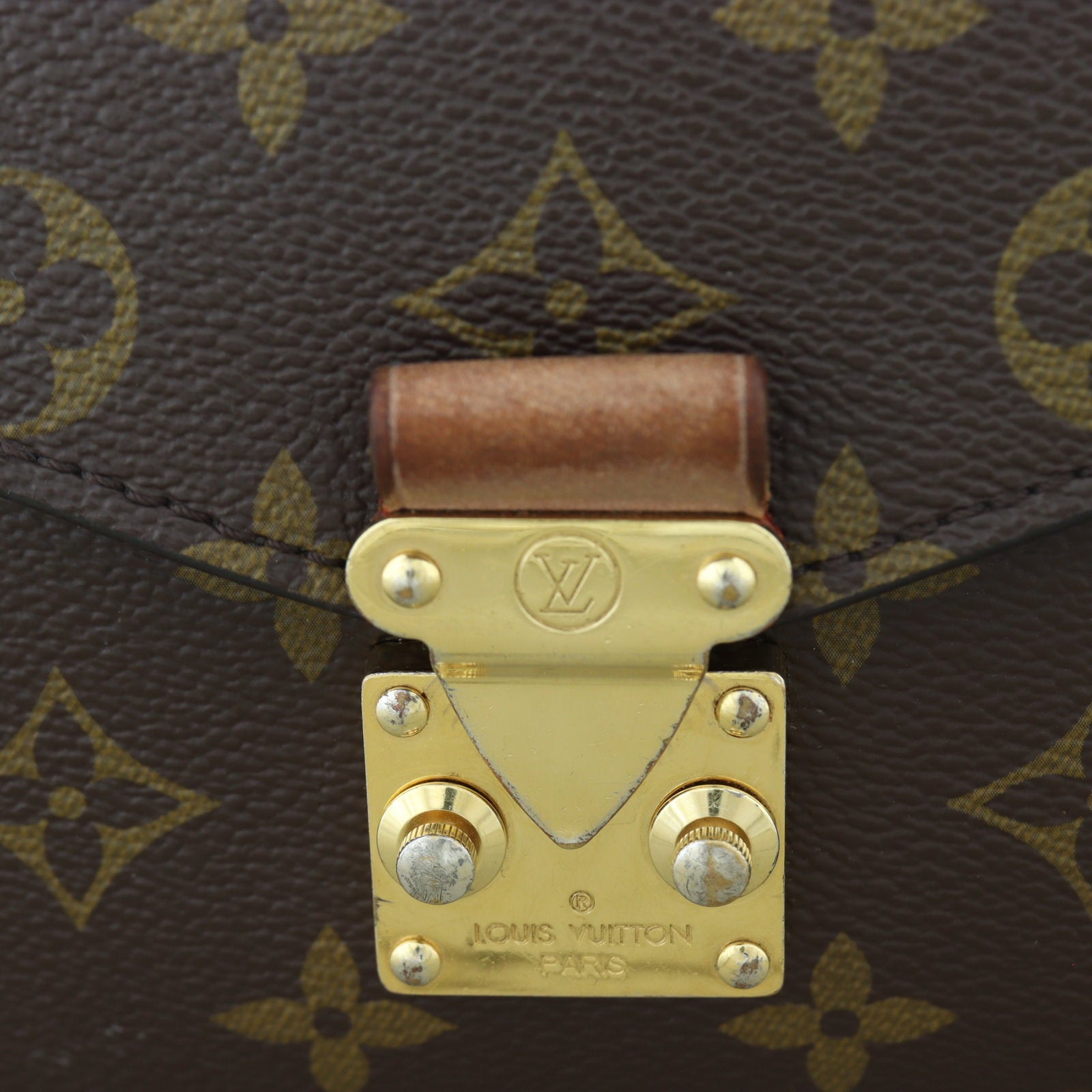 Louis Vuitton Pochette Metis Monogram