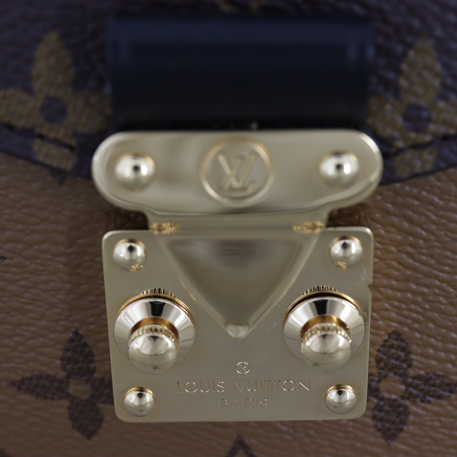 Louis Vuitton Pochette Metis Backpack Monogram Reverse