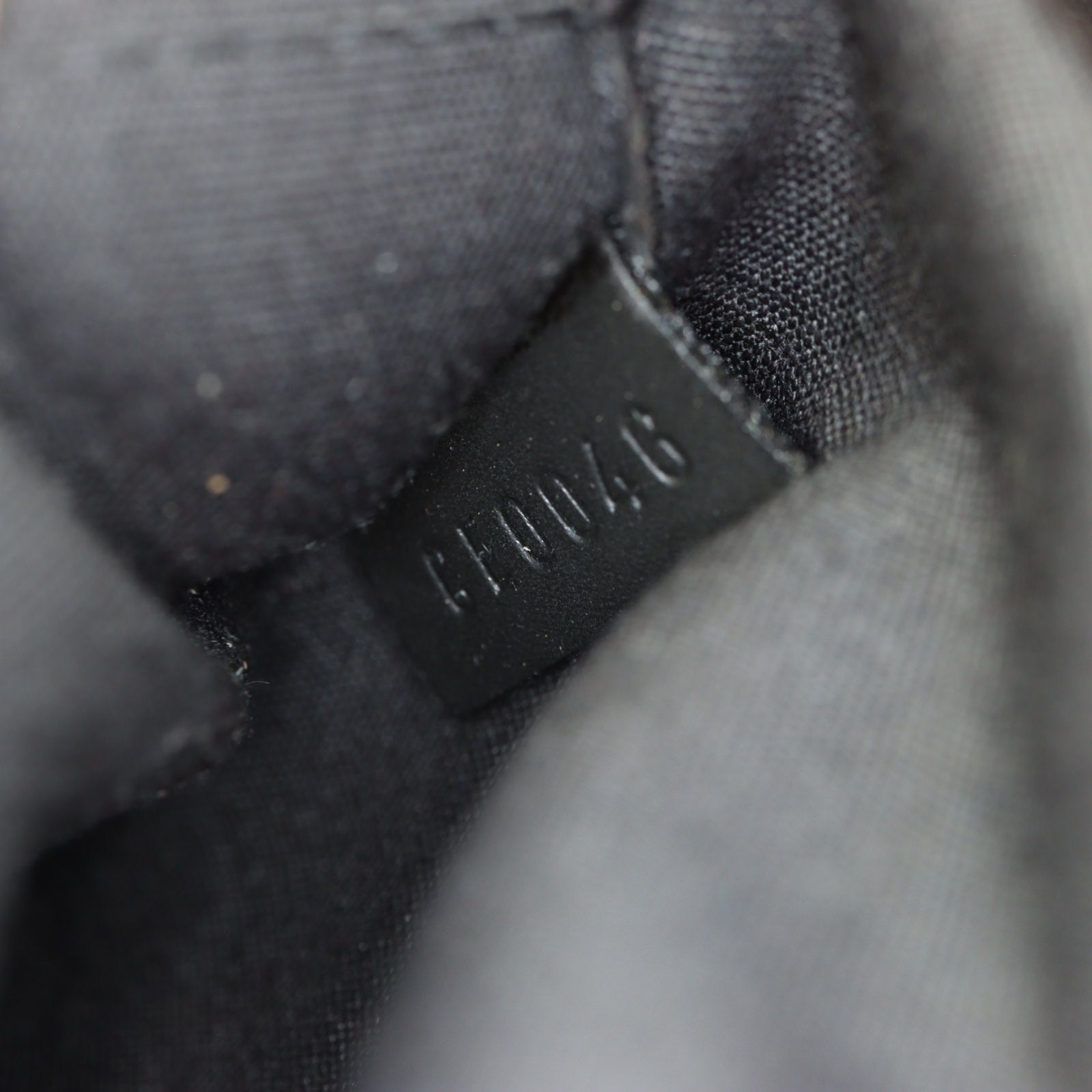 Louis Vuitton Segur PM Epi