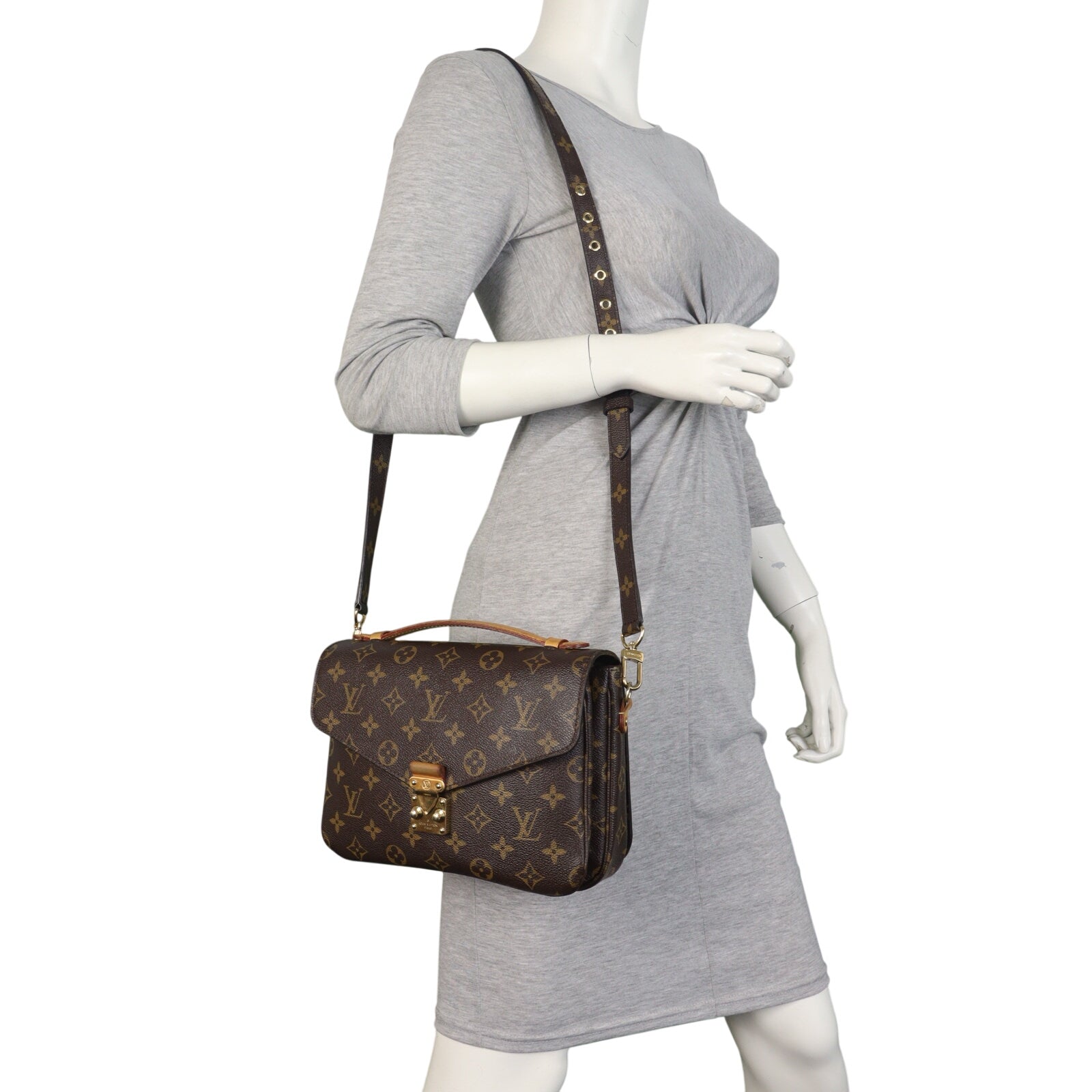 Louis Vuitton Pochette Metis Monogram