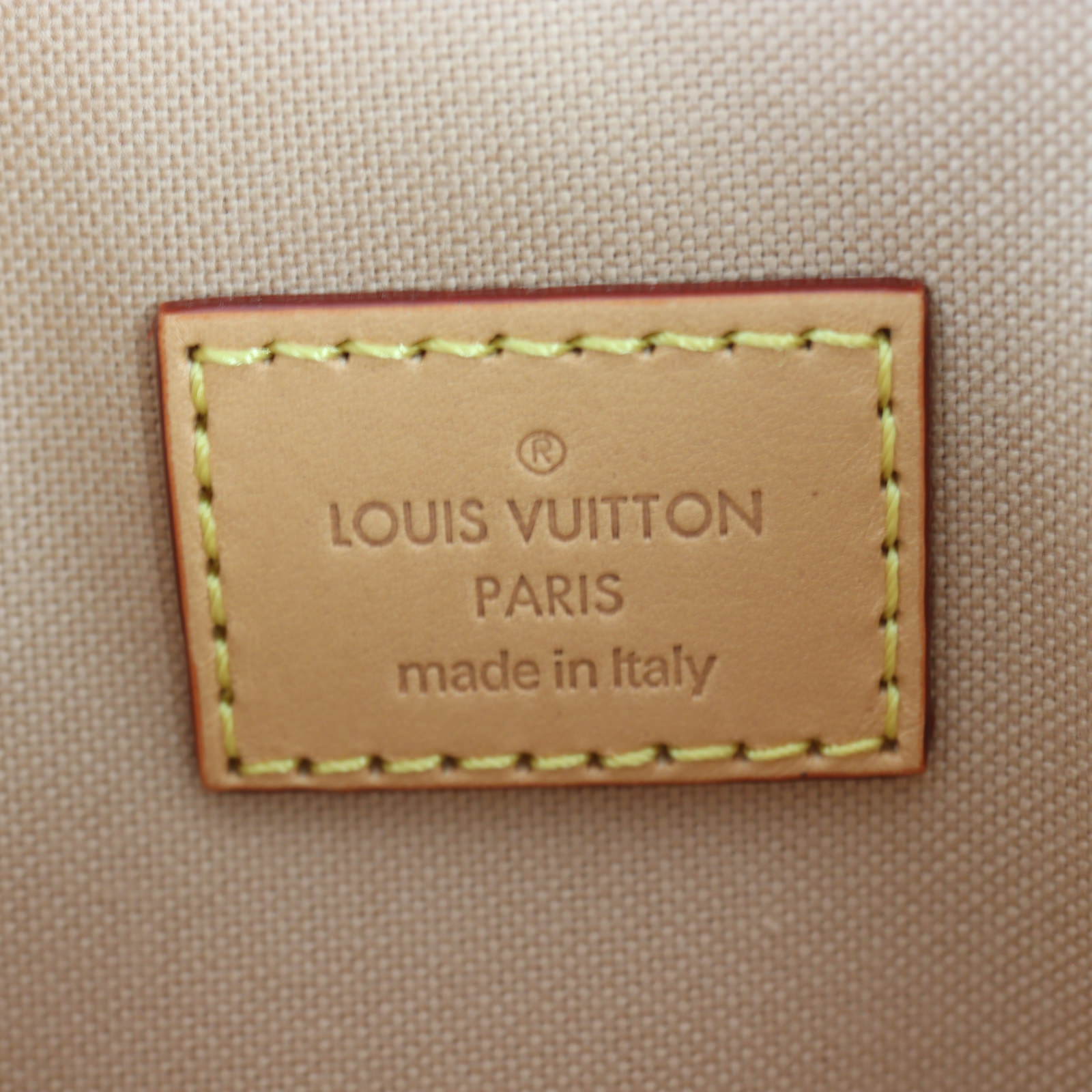 Louis Vuitton Atlantis GM Monogram Dune