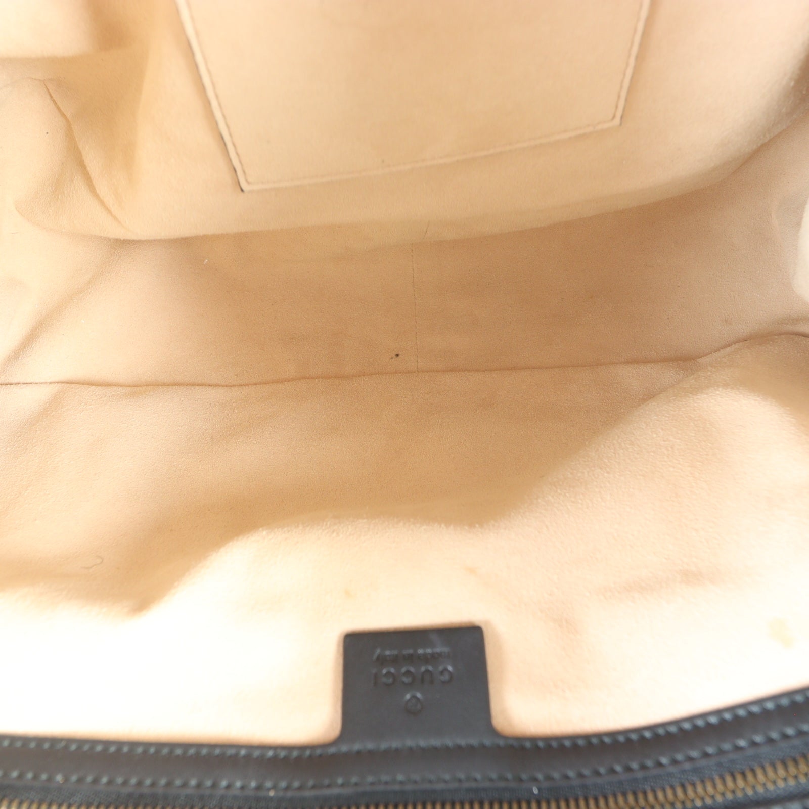 Gucci GG Marmont Matelasse Medium Tote