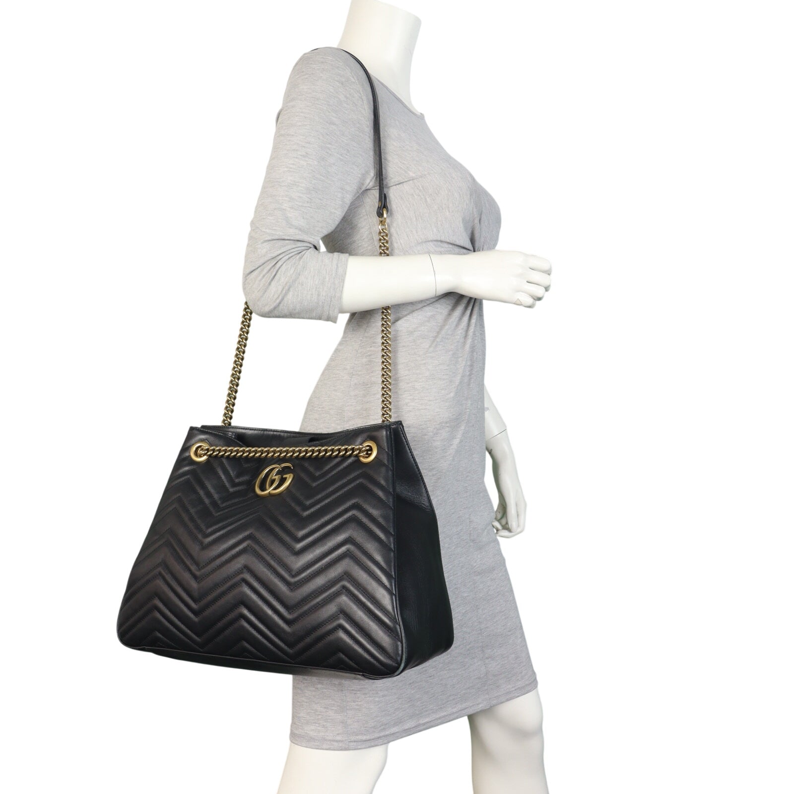 Gucci GG Marmont Matelasse Medium Tote