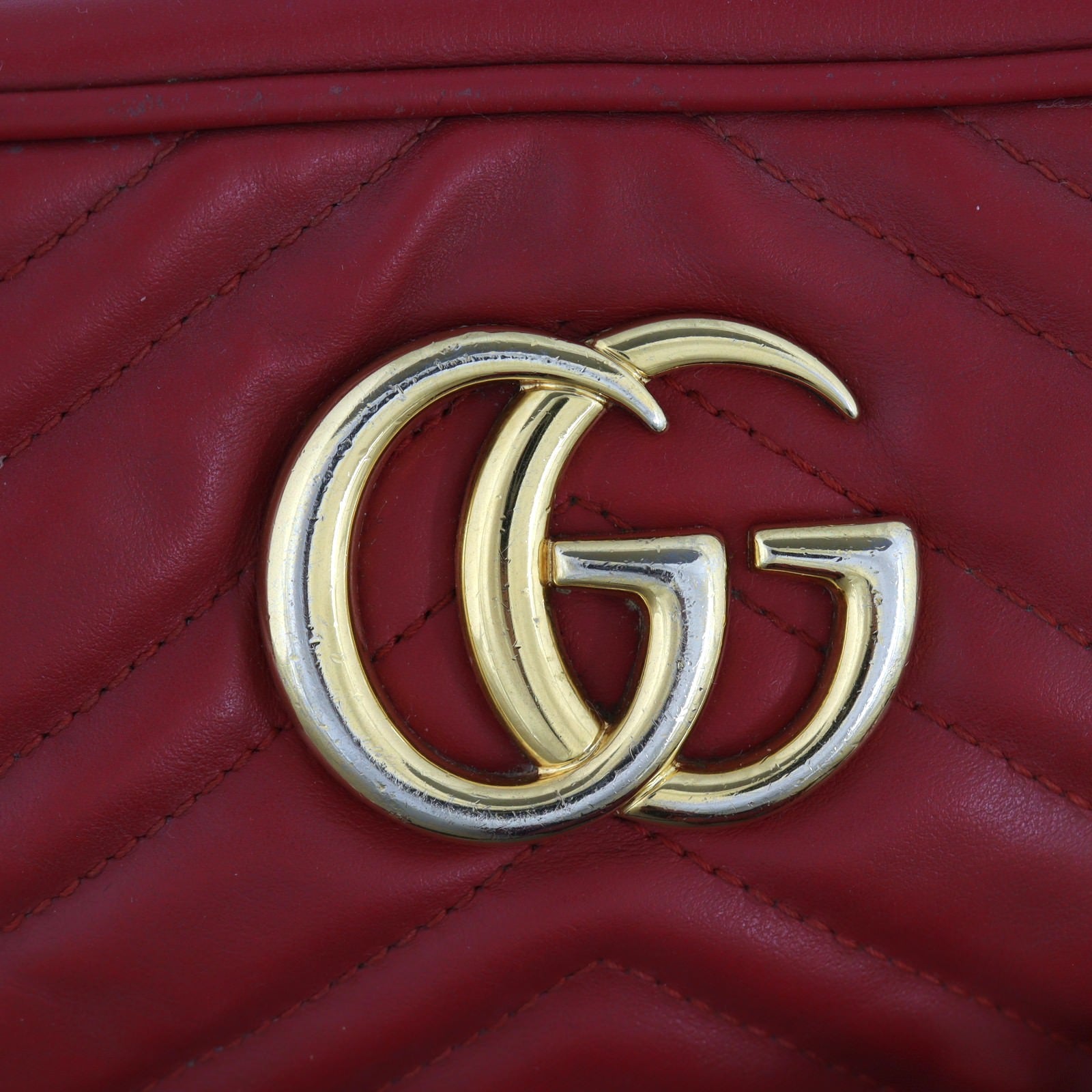 Gucci GG Marmont Small Camera Bag