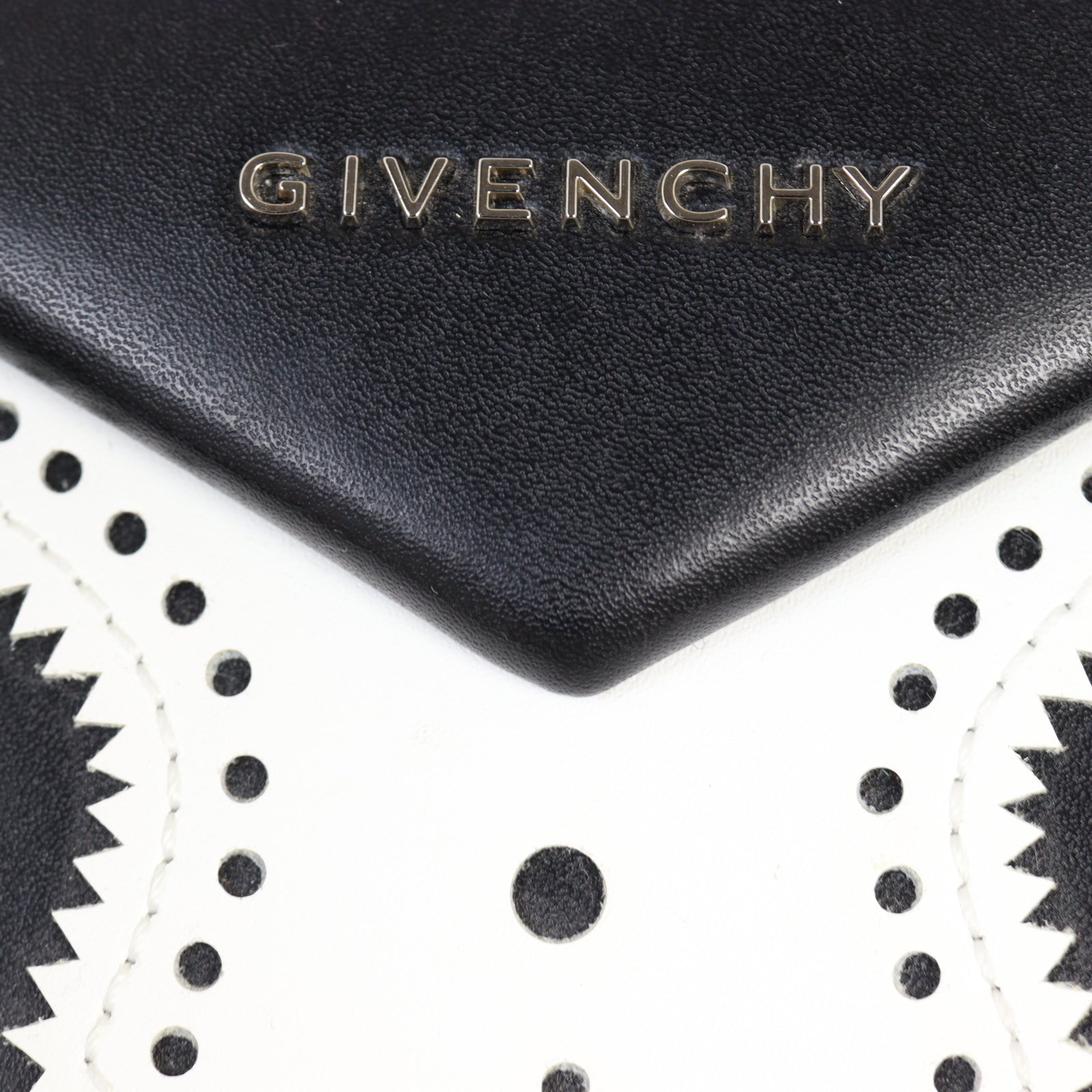 Givenchy Antigona Brogue Small
