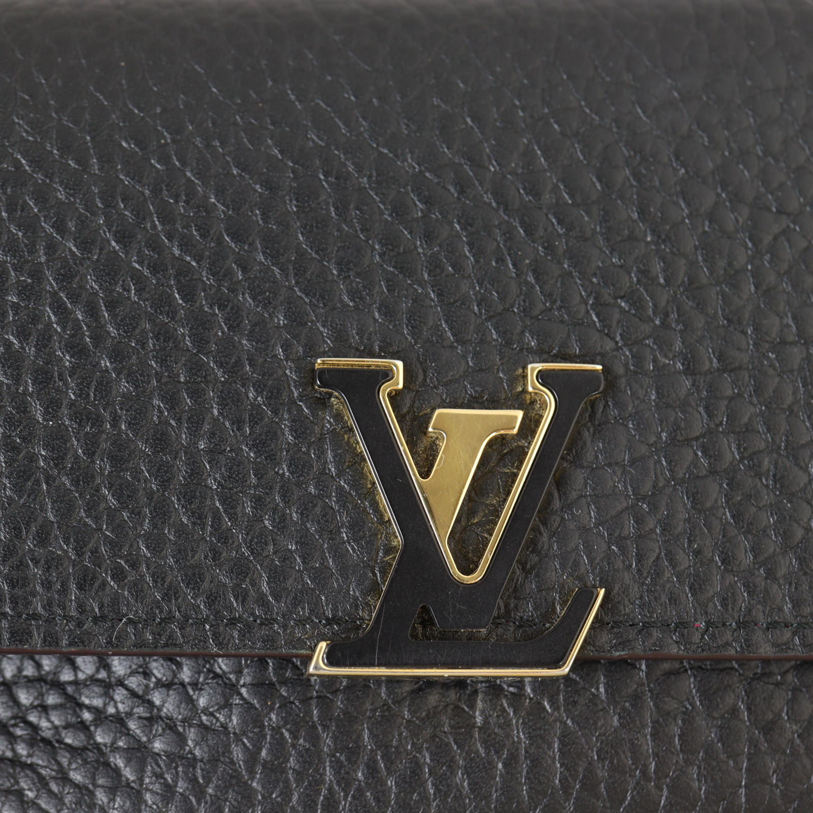 Louis Vuitton Capucines Compact Wallet