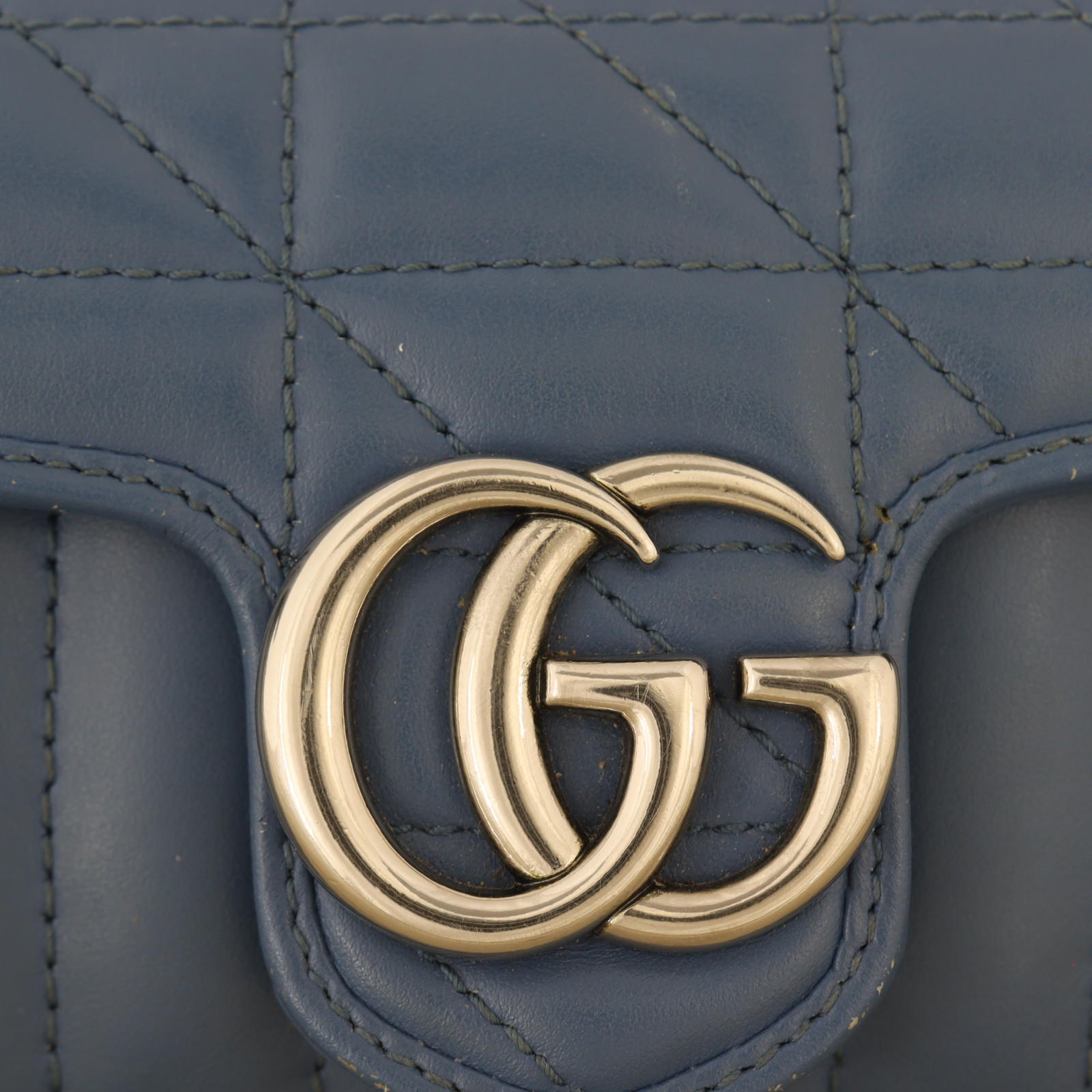 Gucci GG Marmont Matelasse Super Mini Shoulder Bag