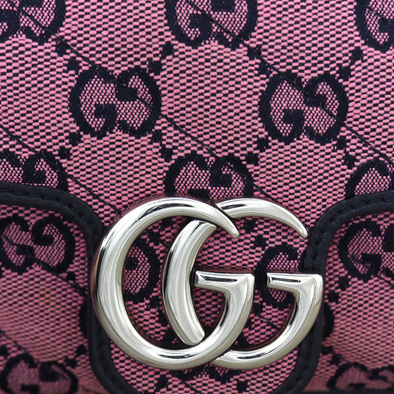 Gucci GG Canvas Marmont Matelasse Super Mini Shoulder Bag