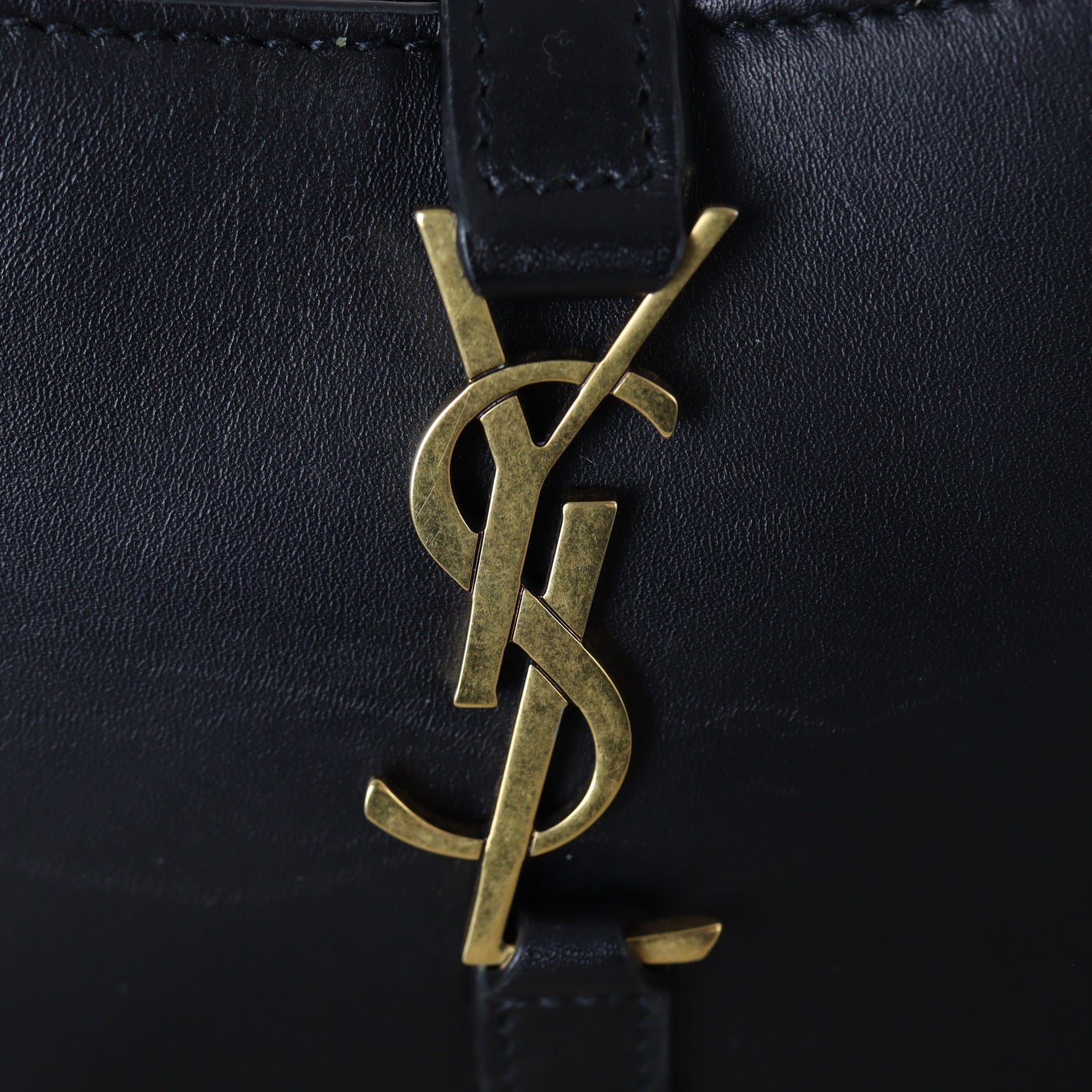 Saint Laurent Le 5 a 7 Hobo Mini