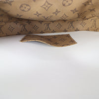Louis Vuitton Swing Bag