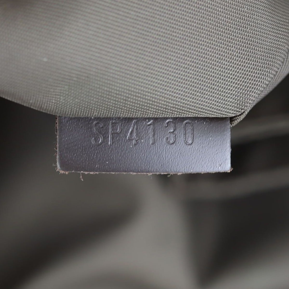 Louis Vuitton Albatross Duffle Damier Geant Date code

