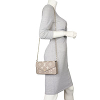 Louis Vuitton Pochette Felicie Monogram Empreinte Giant Bicolour