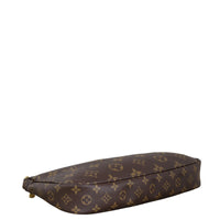 Louis Vuitton Multi Pochette Accessoires Monogram Patch