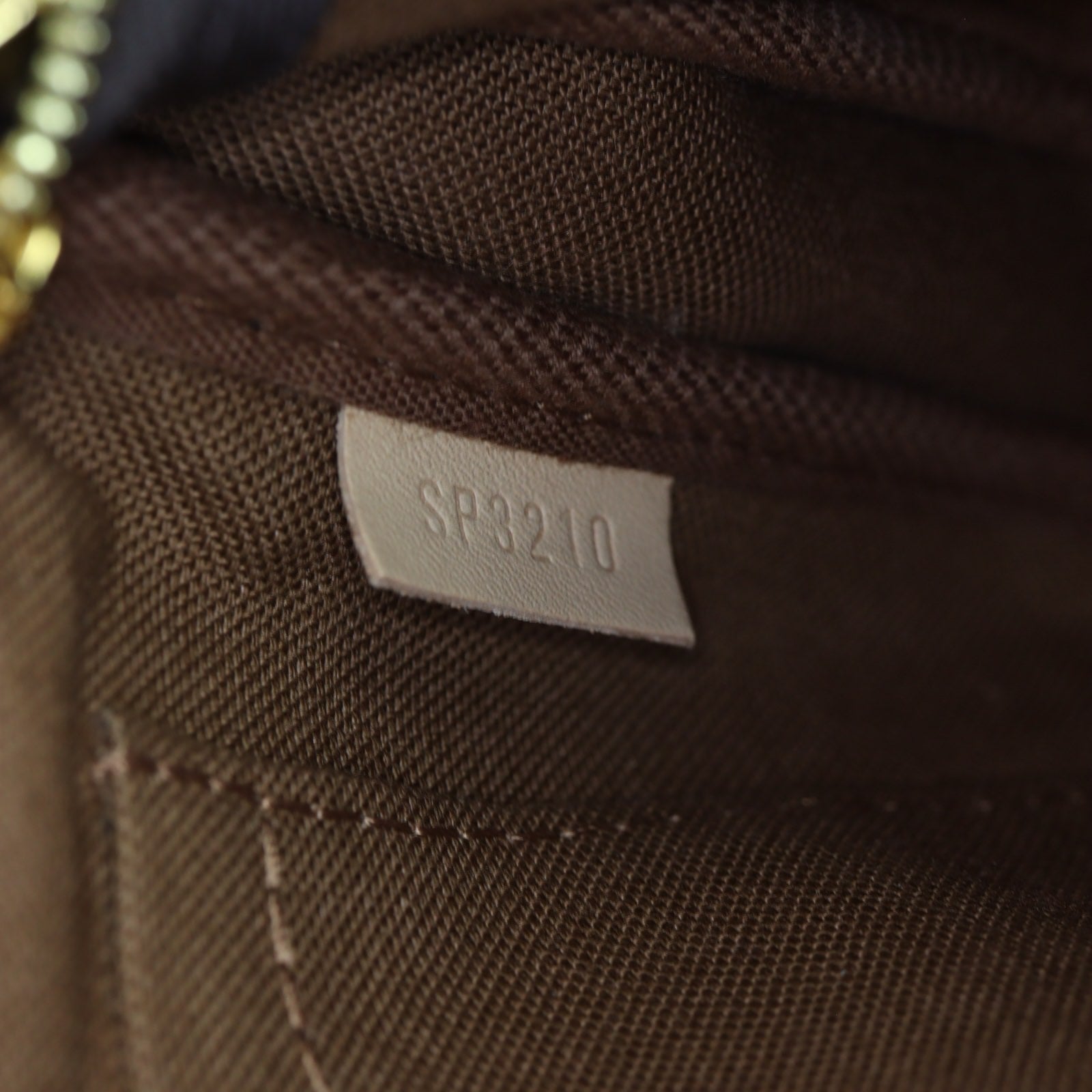 Louis Vuitton Multi Pochette Accessoires Monogram Patch