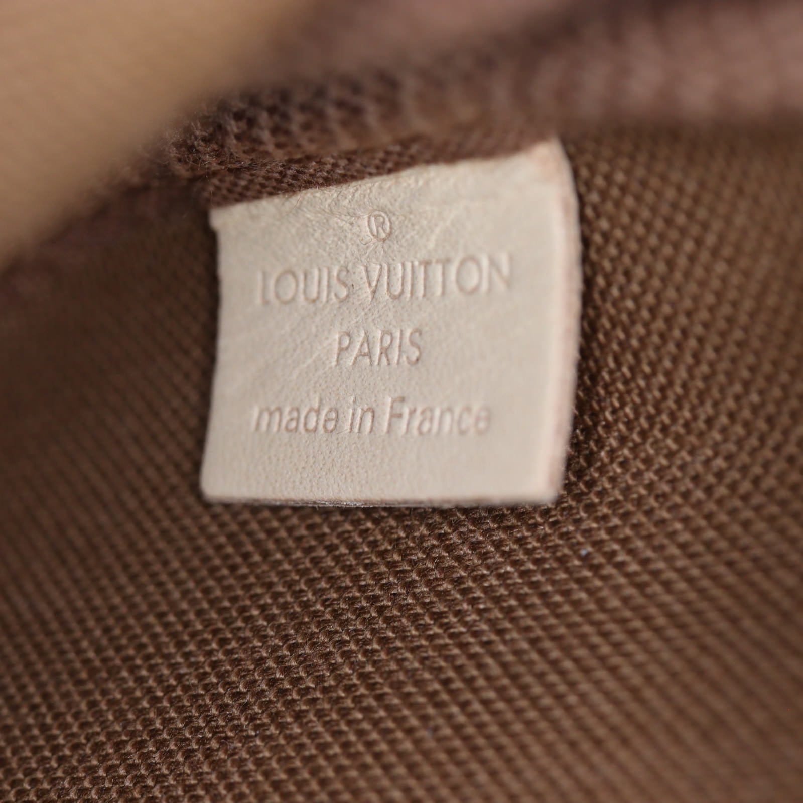 Louis Vuitton Multi Pochette Accessoires Monogram Patch