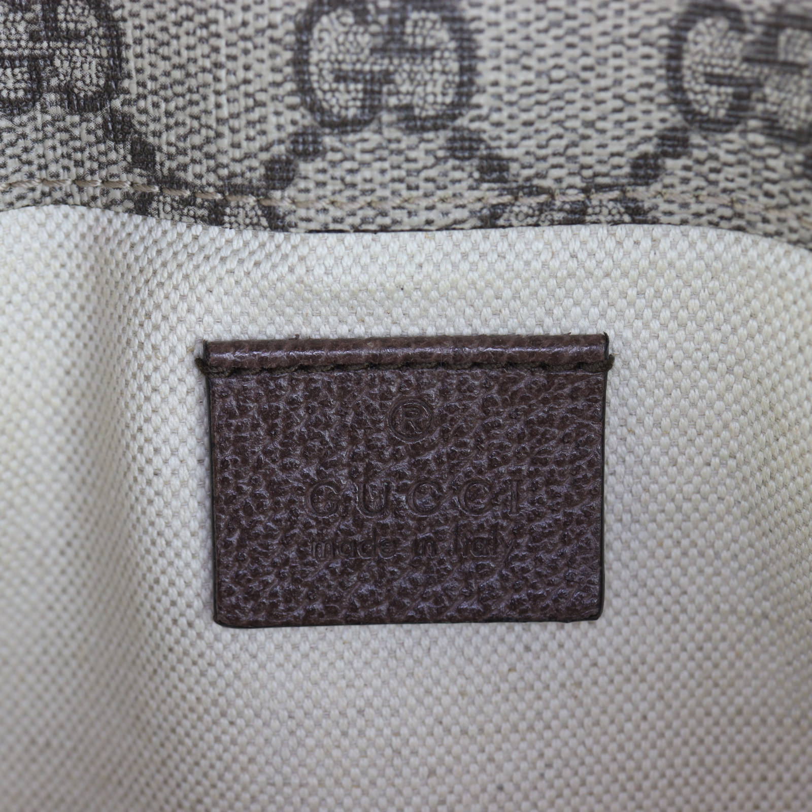 Gucci Neo Vintage GG Supreme Belt Bag