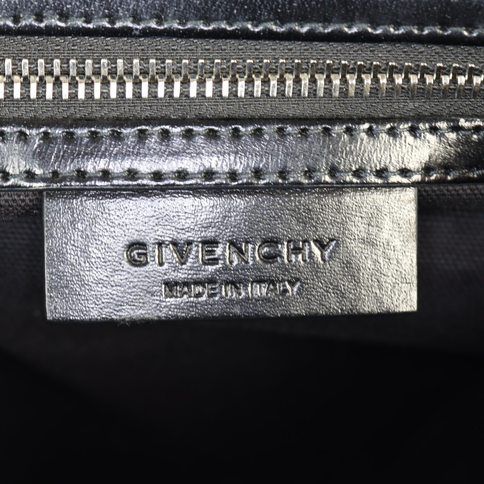 Givenchy Antigona Medium