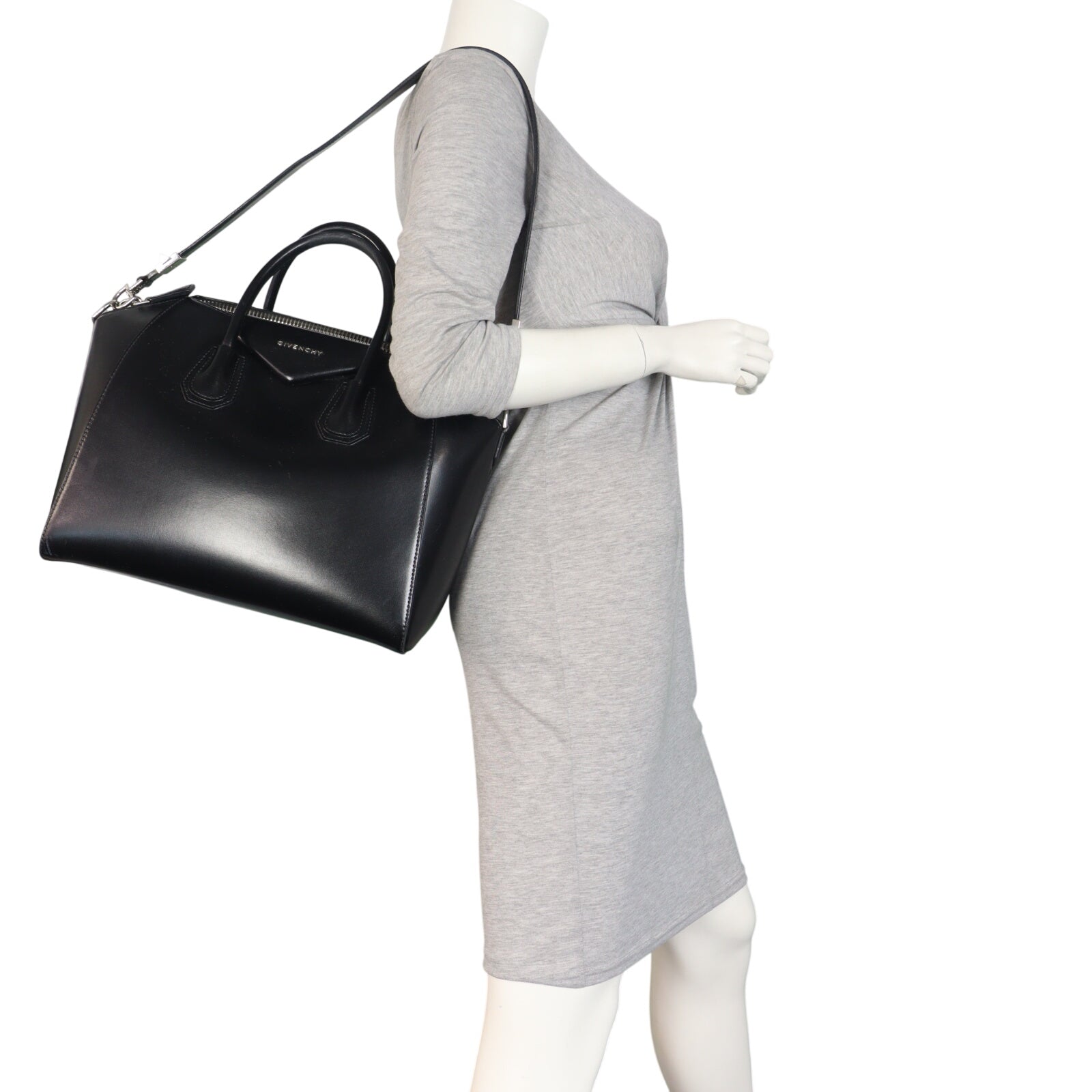 Givenchy Antigona Medium